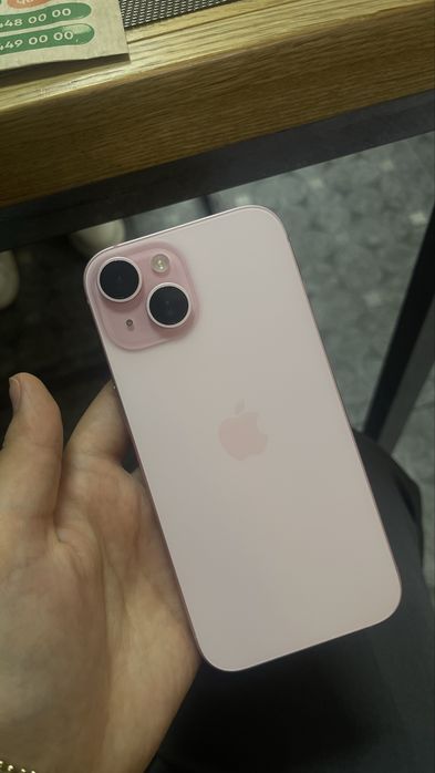 Айфон 15 розовый