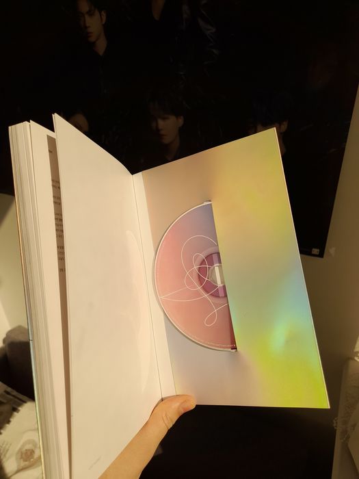 BTS album Love Yourself: Answer