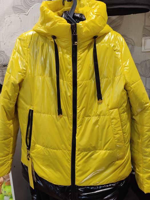 Куртки б/у в хорошем состоянии