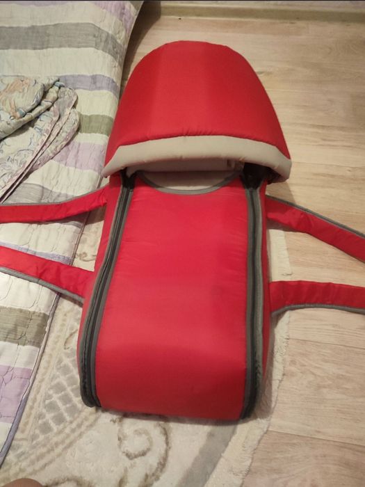 Продаю переноску нормально состояние