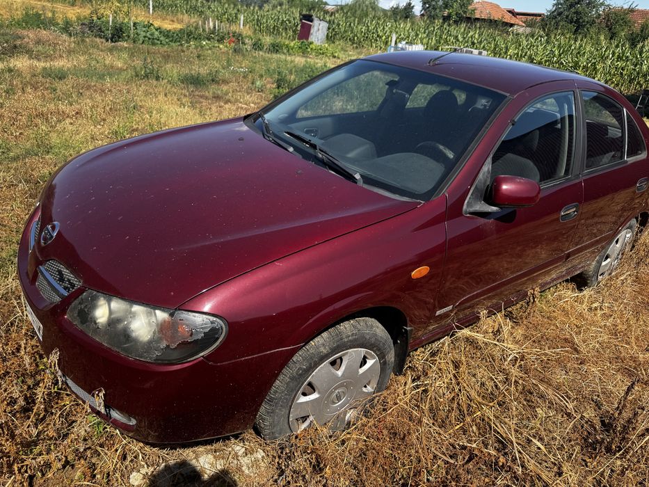Nissan Almera 2005