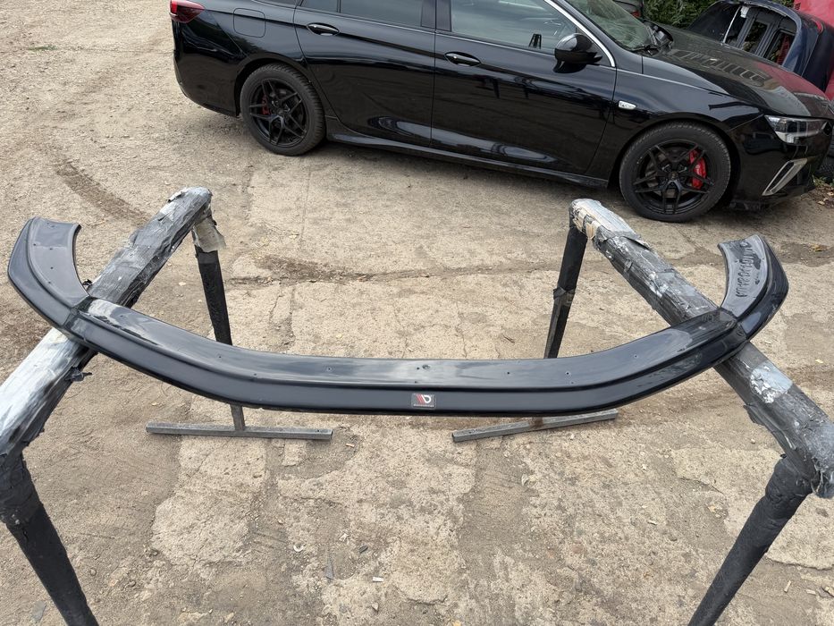 Спойлер за Audu s8/a8 maxton design