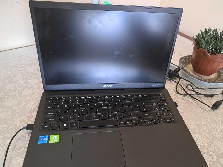 Acer Notebook Sotiladi