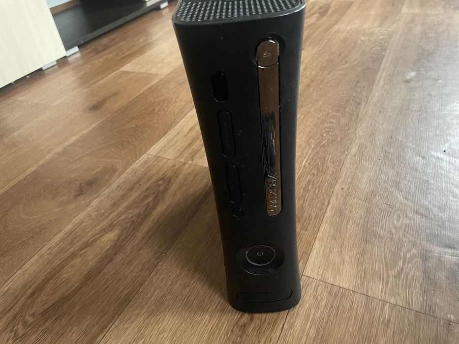 Xbox 360 хбох 360 не прошитая