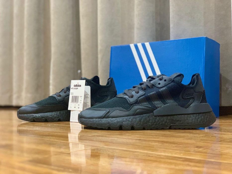 Мужские кроссовки Adidas Nite Jogger  РАЗМЕР 40,41