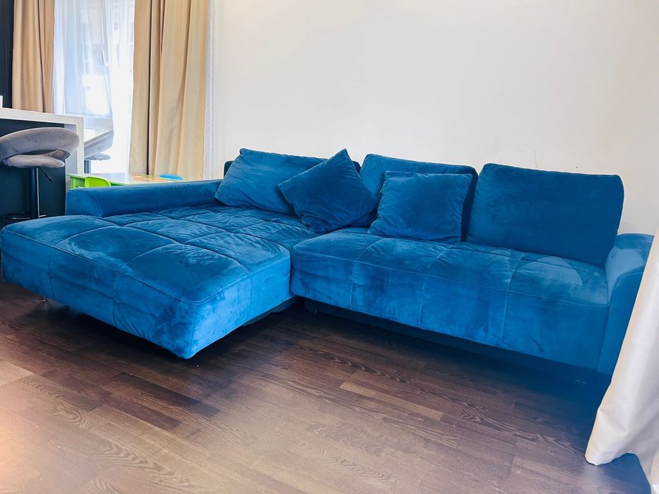 Vând canapea confortabilă cu ladă de depozitare si sezut - 280x180 cm