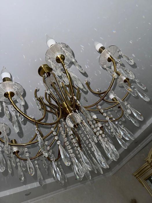 Срочно Люстра продаётся