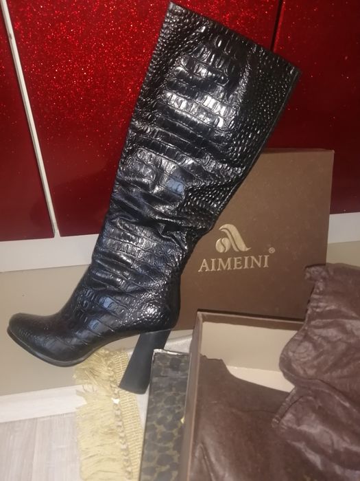 Женские сапоги и ботинки