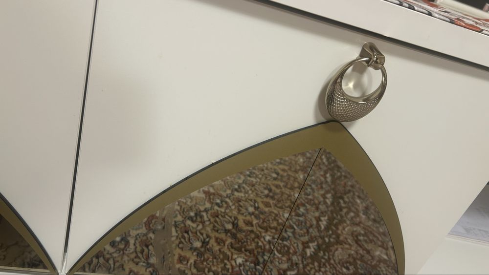 Тв тумба,шкаф,телевизор