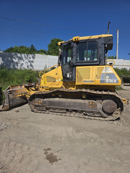 Buldozer komatsu D51