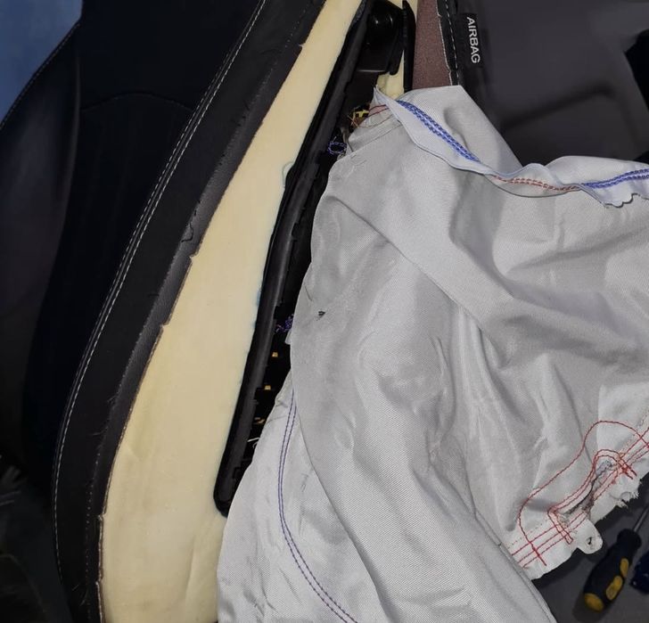 Перешив перетяжка торпеды после ДТП подушки безопасности