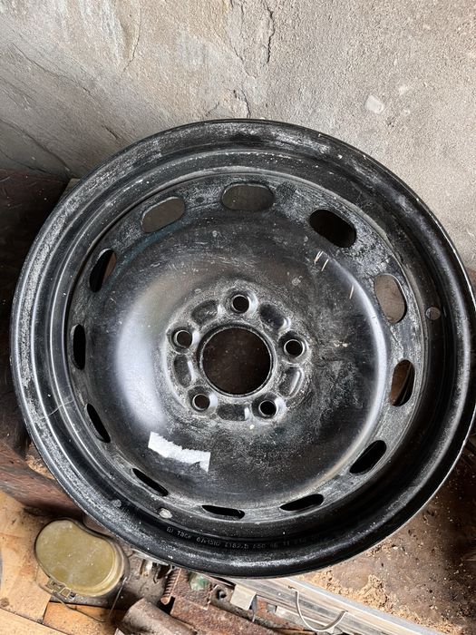 Продам новый диск 15