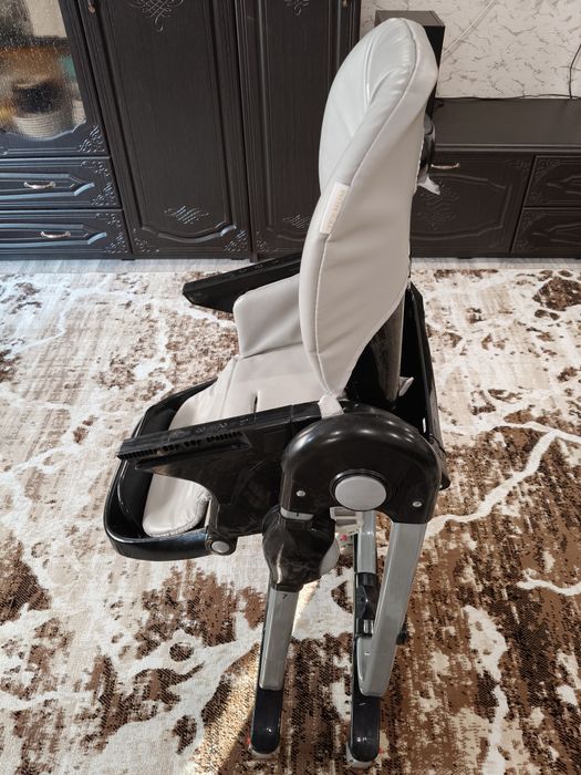 Продам стульчик для кормления