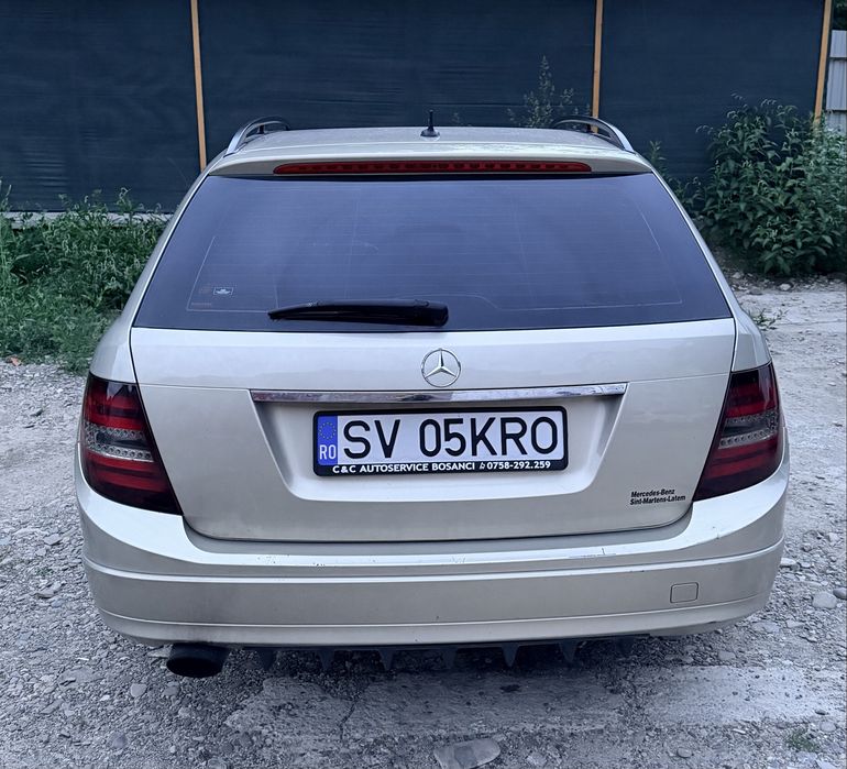 MERCEDES-BENZ C-Class 2010 — imagine 2