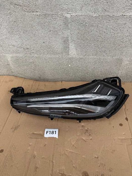 Far dreapta DRL Lynk & Co 01  2020-2024