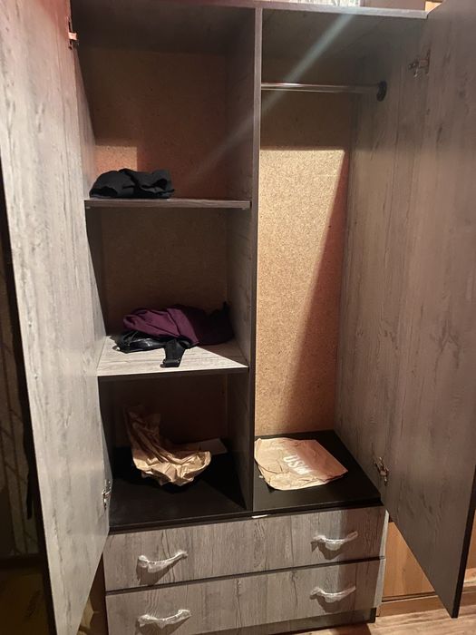 Шкафчик длина 90см высота 2м