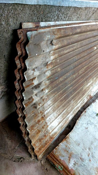 Металло шифер и листовой.