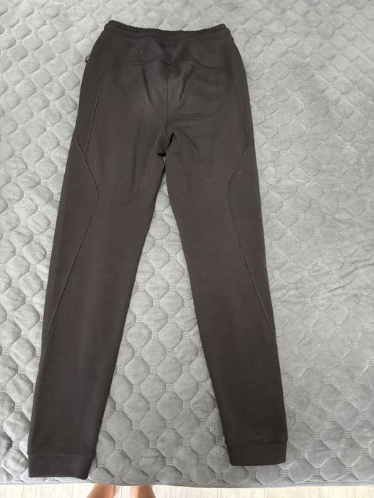Vand pantaloni PULL&BEAR 14-15 ani, ca noi!