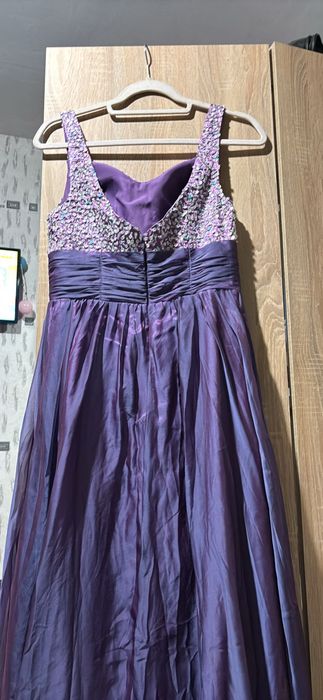 Официална чисто нова дамска рокля размер L