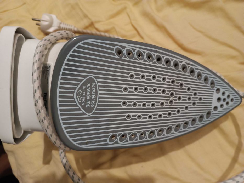 Fier de calcat, Tefal