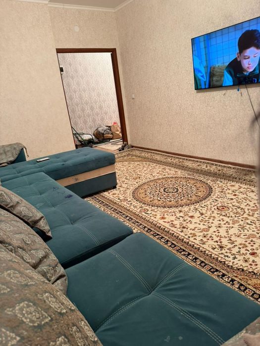 Срочно 3х комнатная в 15мкр продаётся