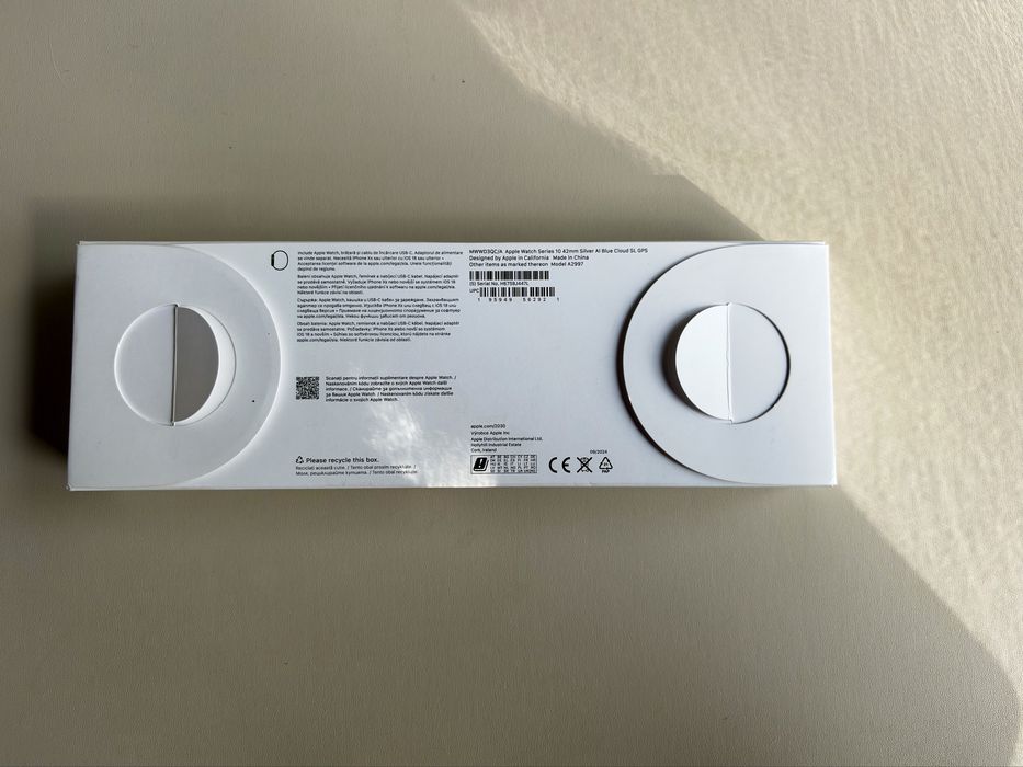 Apple Watch Series 10 42mm GPS Silver Aluminium – Pachet complet