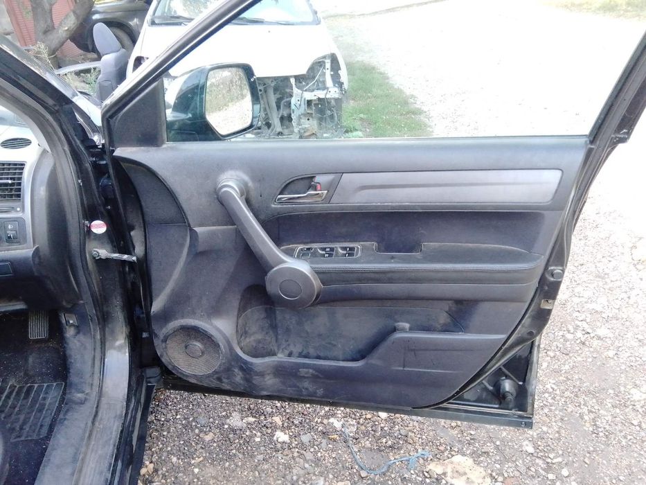 Хонда ЦРВ 3 2.2 icdti на части