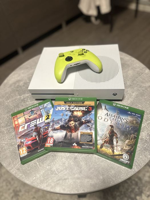 Xbox One  S  1T