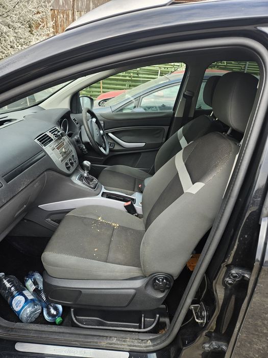 Dezmembrez Ford kuga 2.0 tdci 140cp 4x4 cutie automata/Manuala