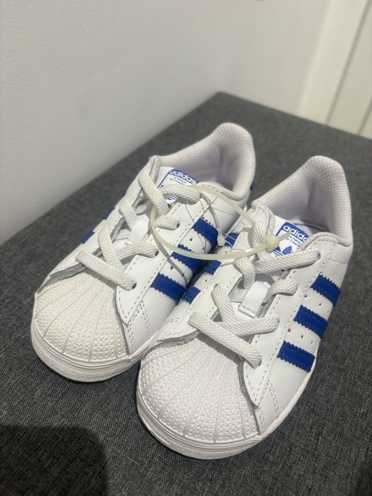 Adidas Superstar 25