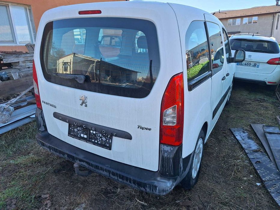 Peugeot Partner 1.6 hdi 8v на части 2013г berlingo