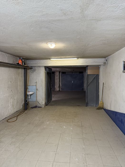 Дава се под наем Гараж / Паркомясто в София, Иван Вазов - 30 кв.м за 153 € - Снимка #3