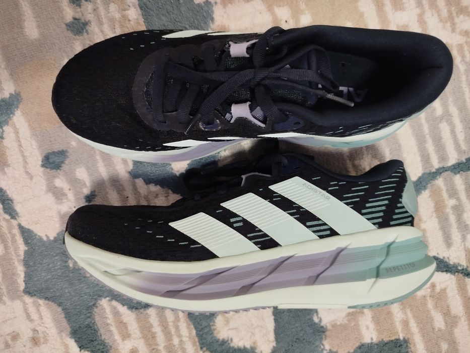 Кроссовки adidas оригинал