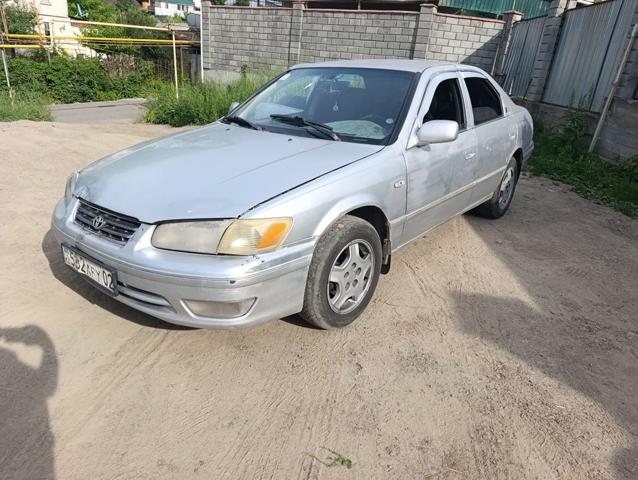 Toyota camry 25 сатылады