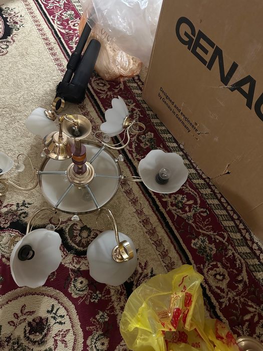 Продам люстры  для дома и квартир