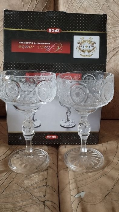 Продам  бокалы -6 шт