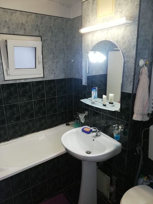 Proprietar închiriez apartament 3 camere – Zona Lipovei, Timișoara