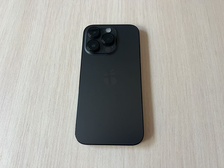 Продавам Apple iPhone 14 Pro 256GB