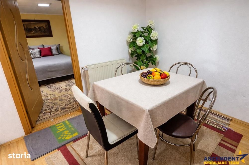 Proprietate 3 camere + studio independent, gradina, curte, Cristesti,