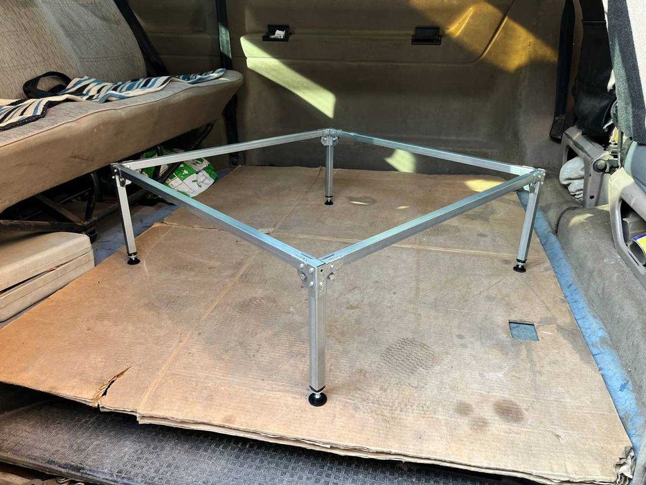 продам каркас на душ поддон 80 на 80 новый