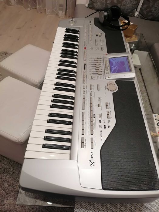 Продавам Корг PA 1x
