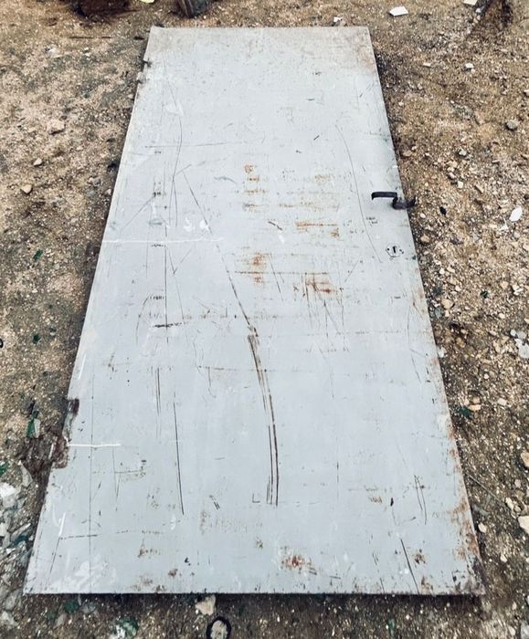 Темир есик сатылады