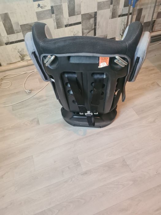 Детское автокресло б/у от 0 -2