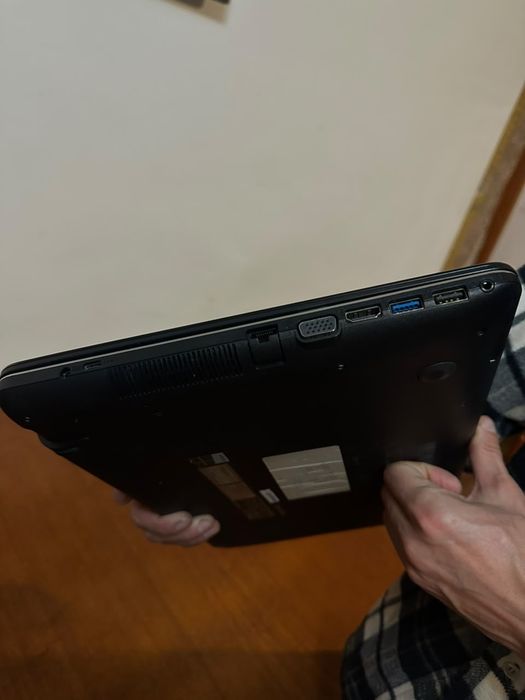 Ноутбук Asus i5 ,12 gb