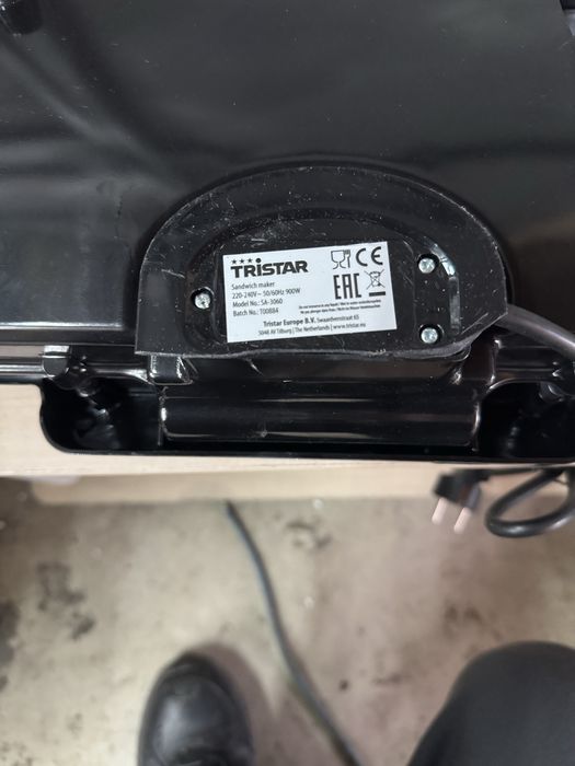 Уред за сандвичи Tristar