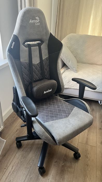 Игровое компьютерное кресло Aerocool