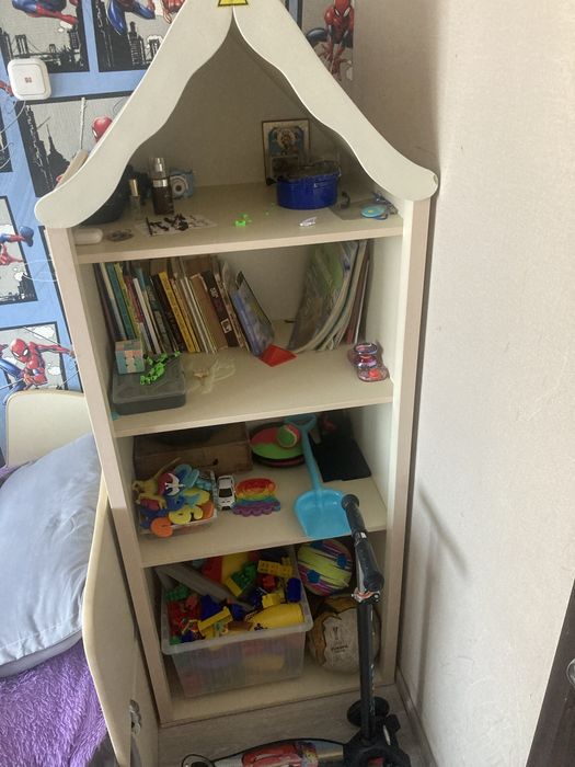 Продам детский спальный гарнитур