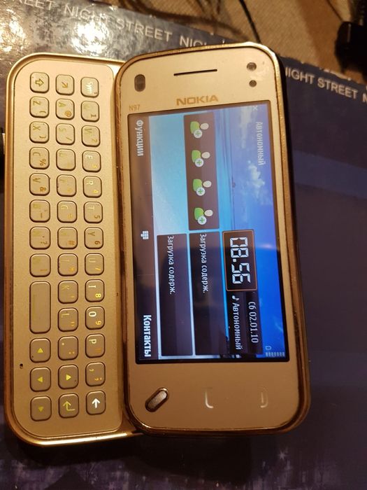 Телефон Nokia N97