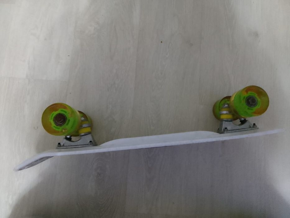 Продам скейт хороший