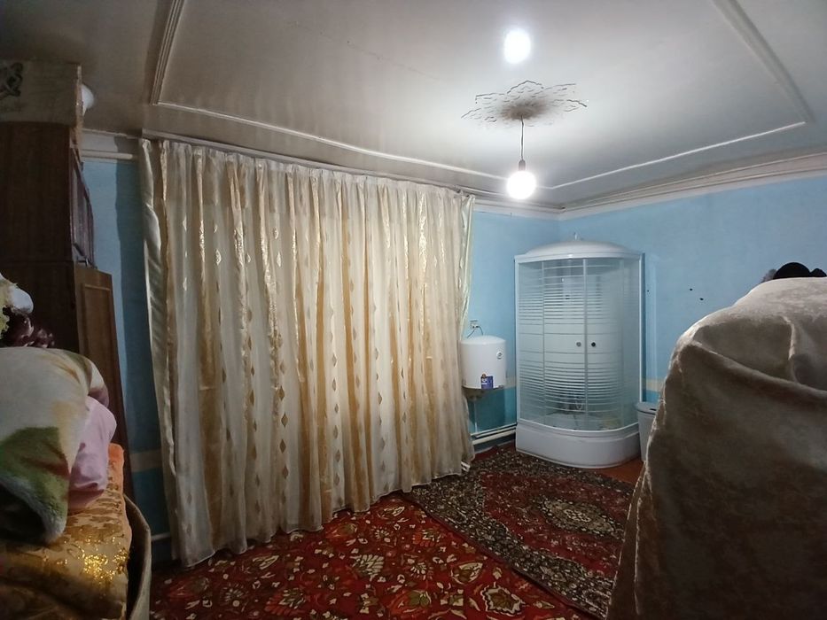 Uy sotiladi Toshkent viloyati Boʻka tumanida